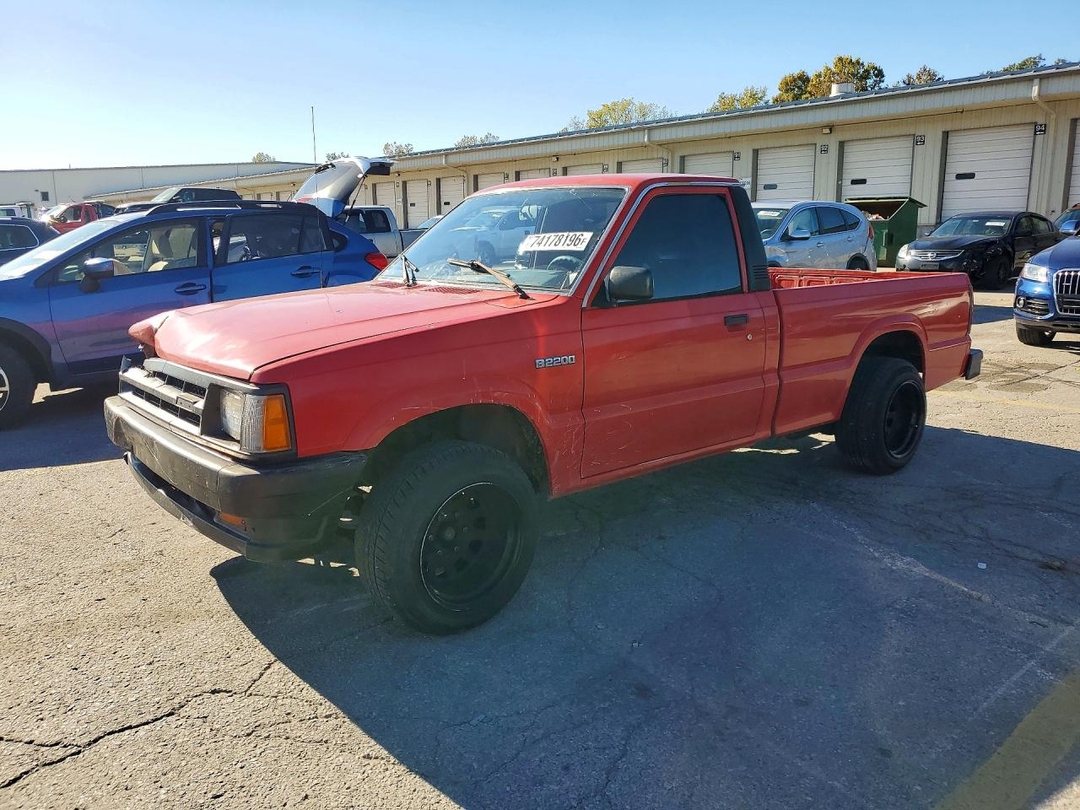 منظر 1988 MAZDA B2200 SHORT BED، زاوية 1