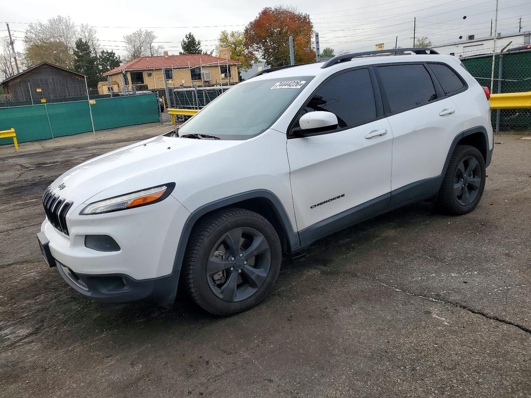 Vue de 2018 JEEP CHEROKEE LATITUDE, angle 1