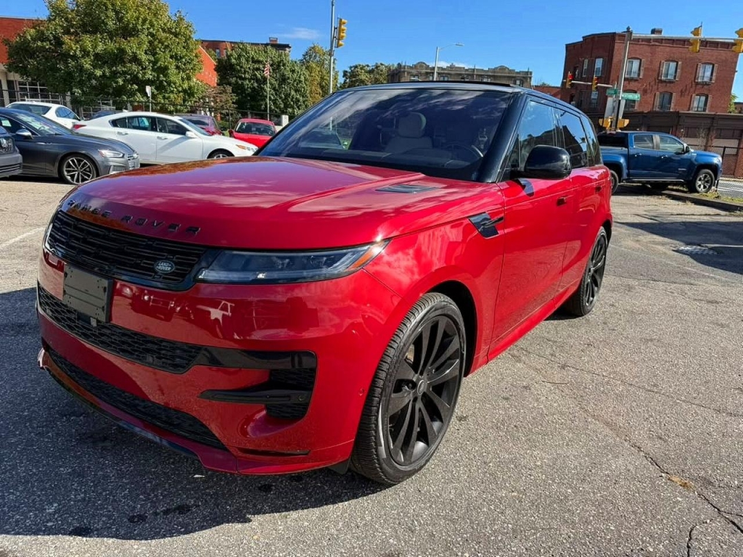 Vue de 2023 LAND ROVER RANGE ROVER SPORT DYNAMIC SE, angle 1