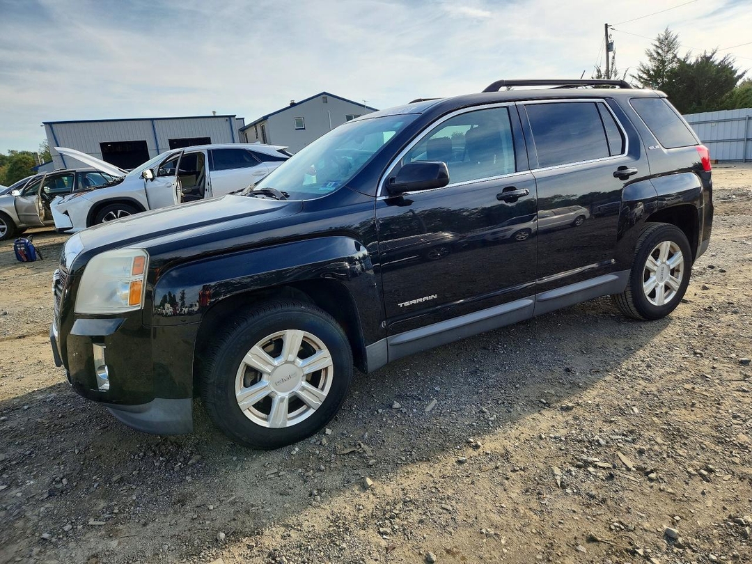 منظر 2014 GMC TERRAIN SLE، زاوية 1