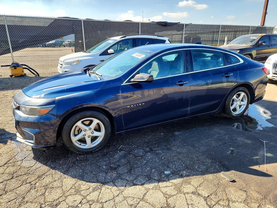 منظر 2016 CHEVROLET MALIBU LS، زاوية 1