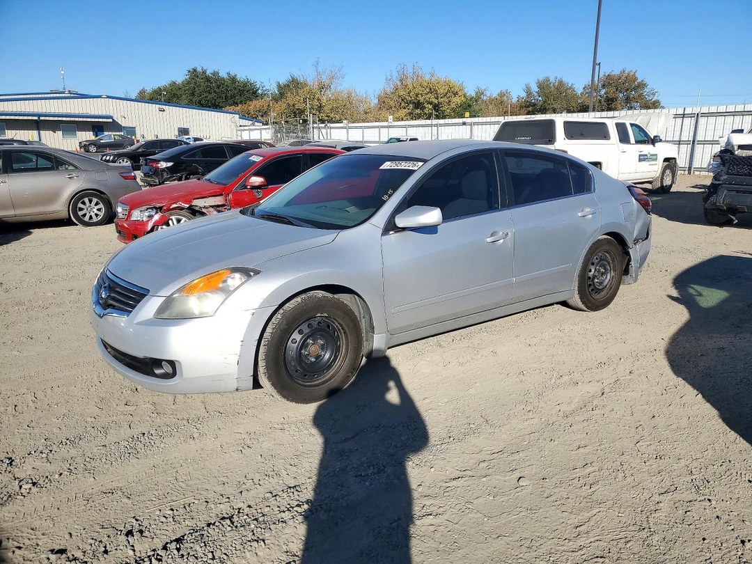 Вид 2009 NISSAN ALTIMA 2.5, угол 1