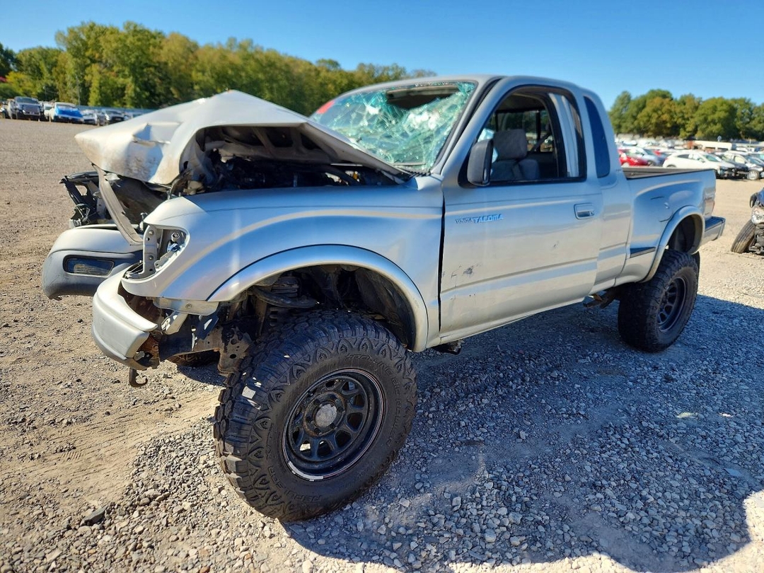 Вид 2002 TOYOTA TACOMA V6, угол 1