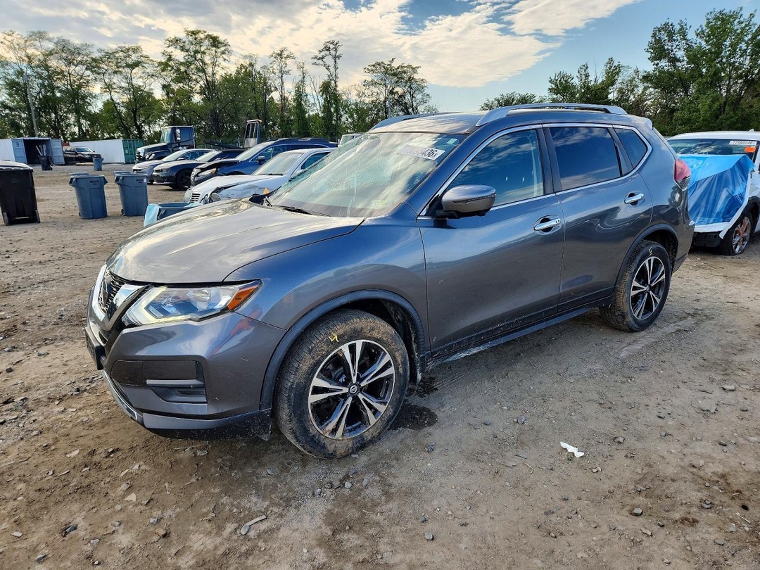 Вид 2019 NISSAN ROGUE SV, угол 1