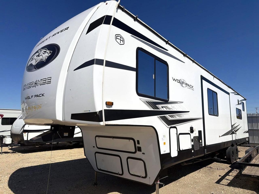 Vue de 2026 CHEROKEE BY FOREST R FOREST RIVER, angle 1