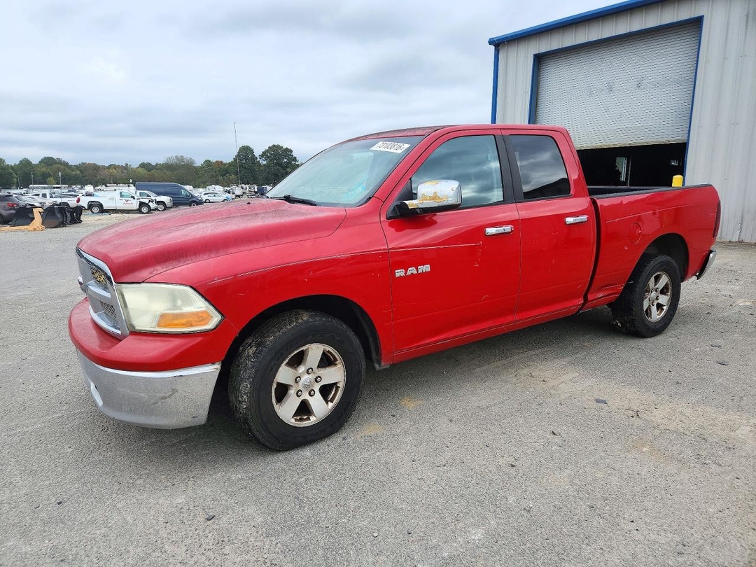 2010 DODGE RAM 1500 view, angle 1