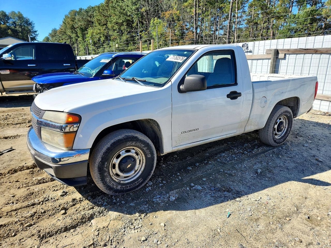 Vue de 2004 CHEVROLET COLORADO, angle 1
