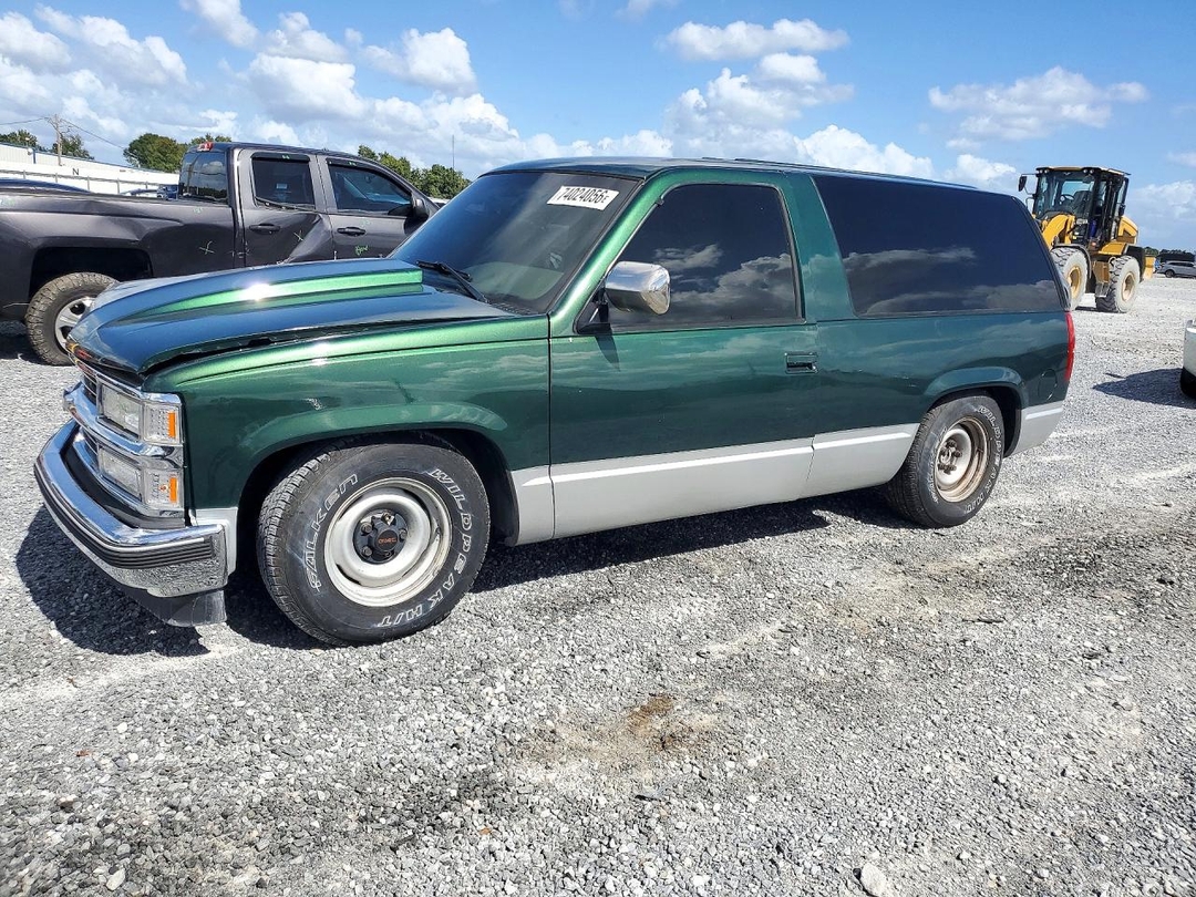 Vista de 1996 CHEVROLET TAHOE C1500, ángulo 1