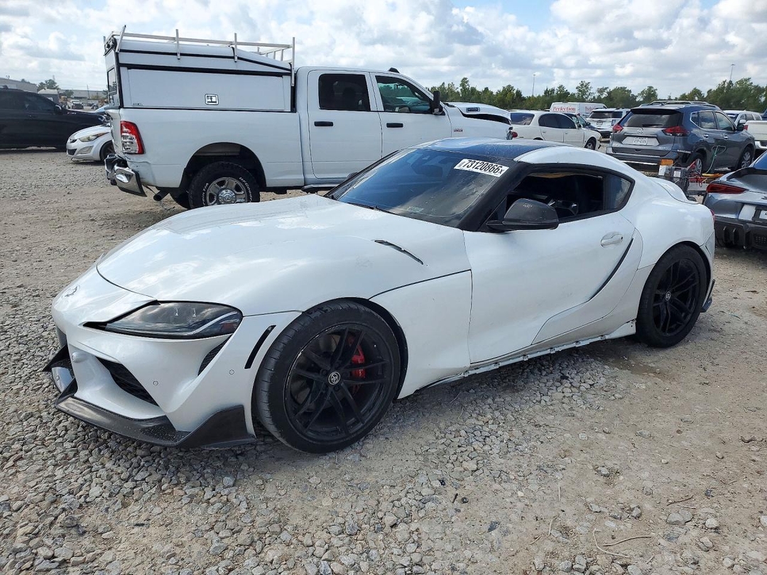 Vue de 2021 TOYOTA GR SUPRA 3.0 PREMIUM, angle 1