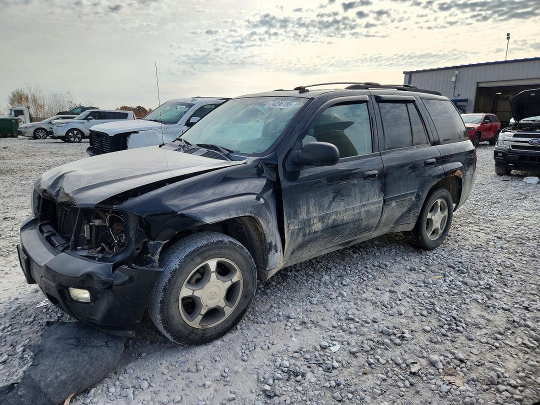 منظر 2009 CHEVROLET TRAILBLAZER LT، زاوية 1