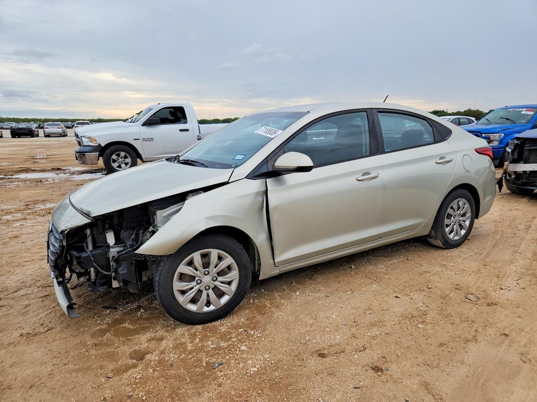 Vista de 2018 HYUNDAI ACCENT SE, ángulo 1