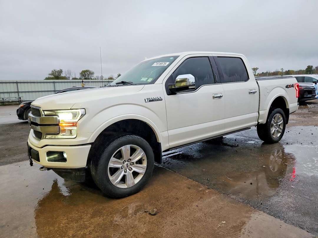 Вид 2018 FORD F150 SUPERCREW, угол 1