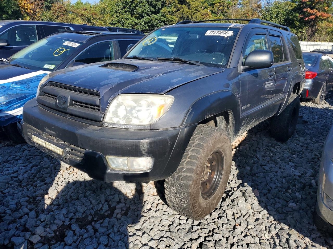 Vista de 2003 TOYOTA 4RUNNER SR5, ángulo 1
