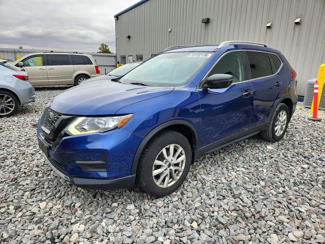 Vedere 2018 NISSAN ROGUE SV, unghi 1