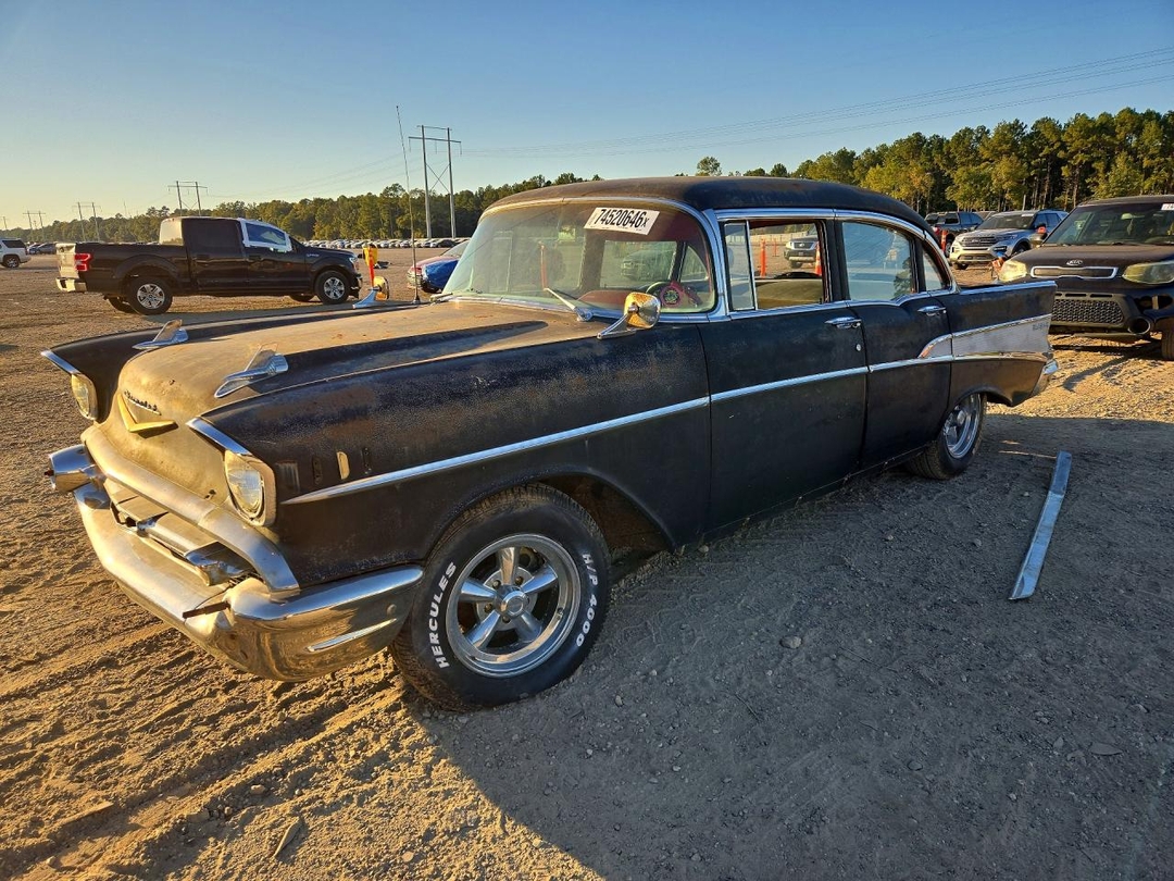 Vista de 1957 CHEV - CHEVROLET BEL AIR, ángulo 1