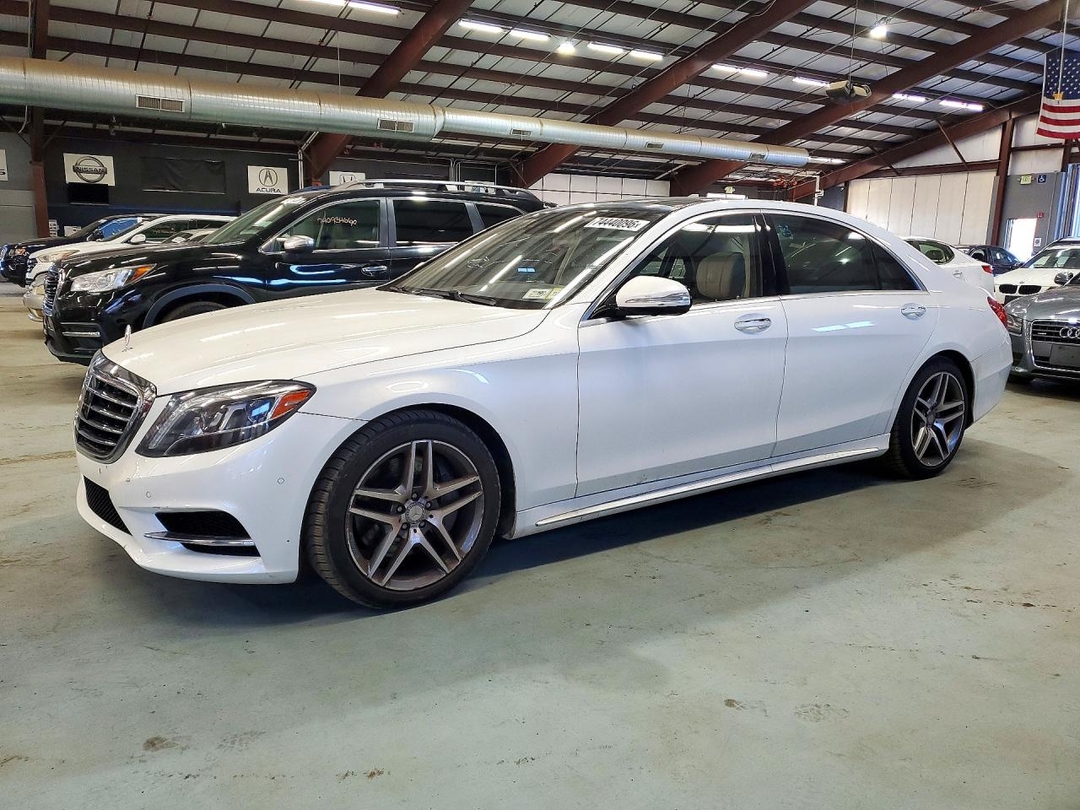Vista de 2016 MERCEDES-BENZ S 550 4MATIC, ángulo 1