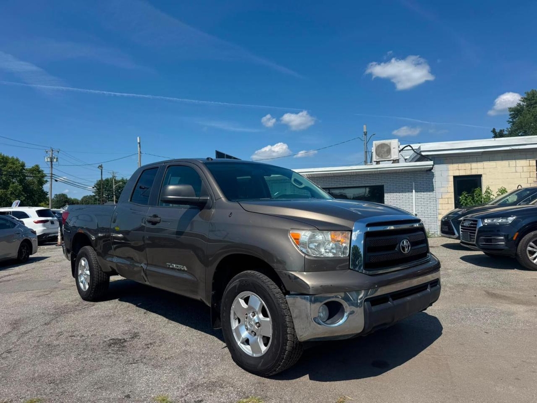 Вид 2012 TOYOTA TUNDRA DOUBLE CAB SR5, угол 1
