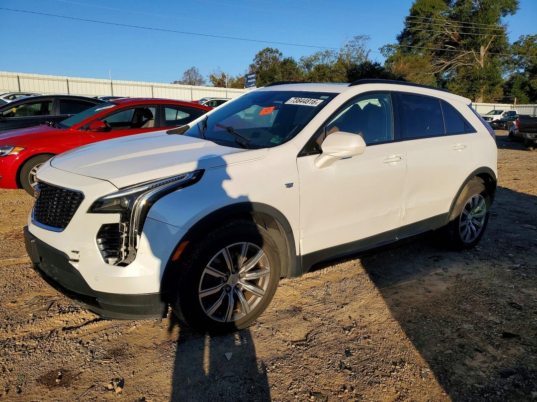 منظر 2019 CADILLAC XT4 SPORT، زاوية 1