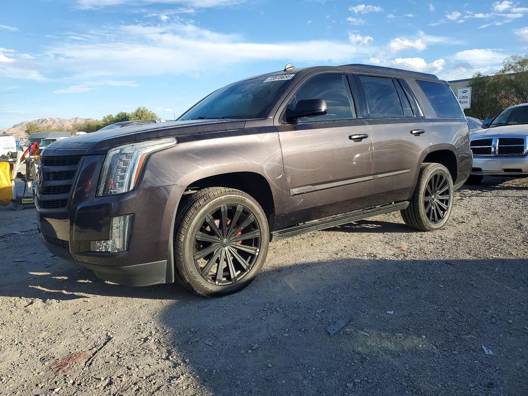 منظر 2015 CADILLAC ESCALADE PREMIUM، زاوية 1