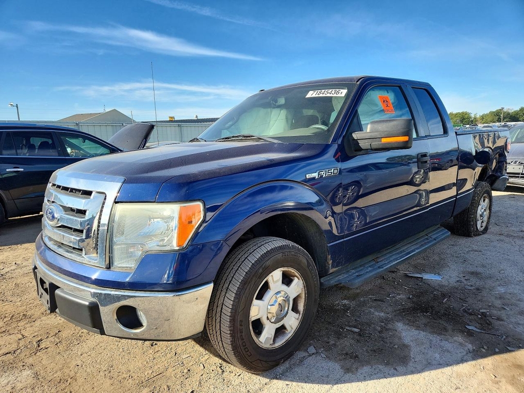 منظر 2009 FORD F150 SUPER CAB، زاوية 1