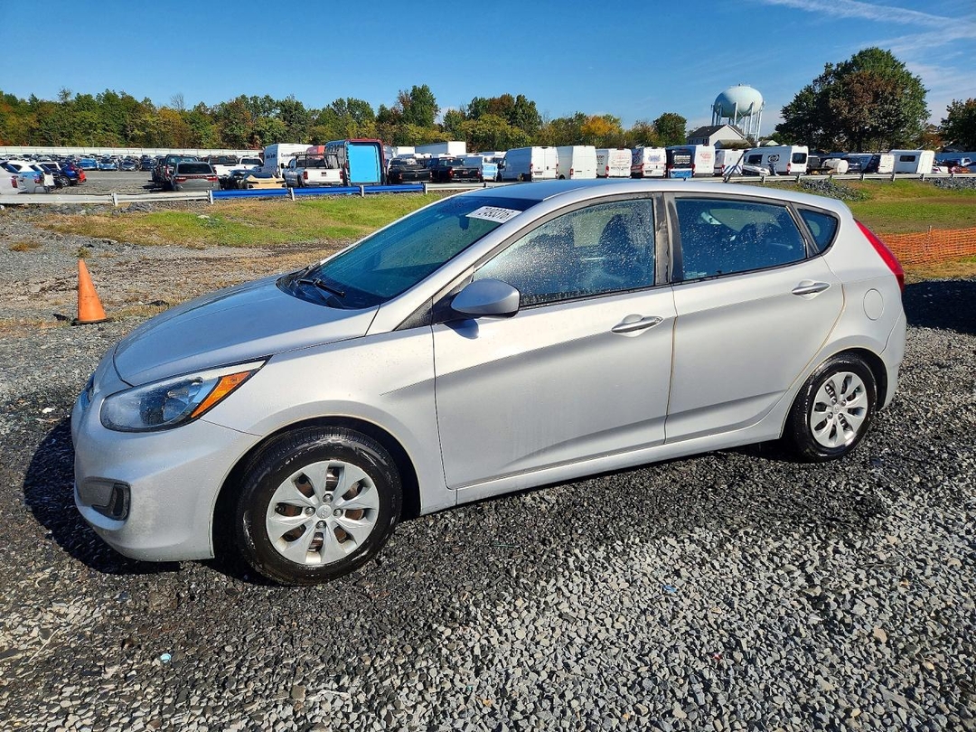 Vista de 2017 HYUNDAI ACCENT SE, ángulo 1