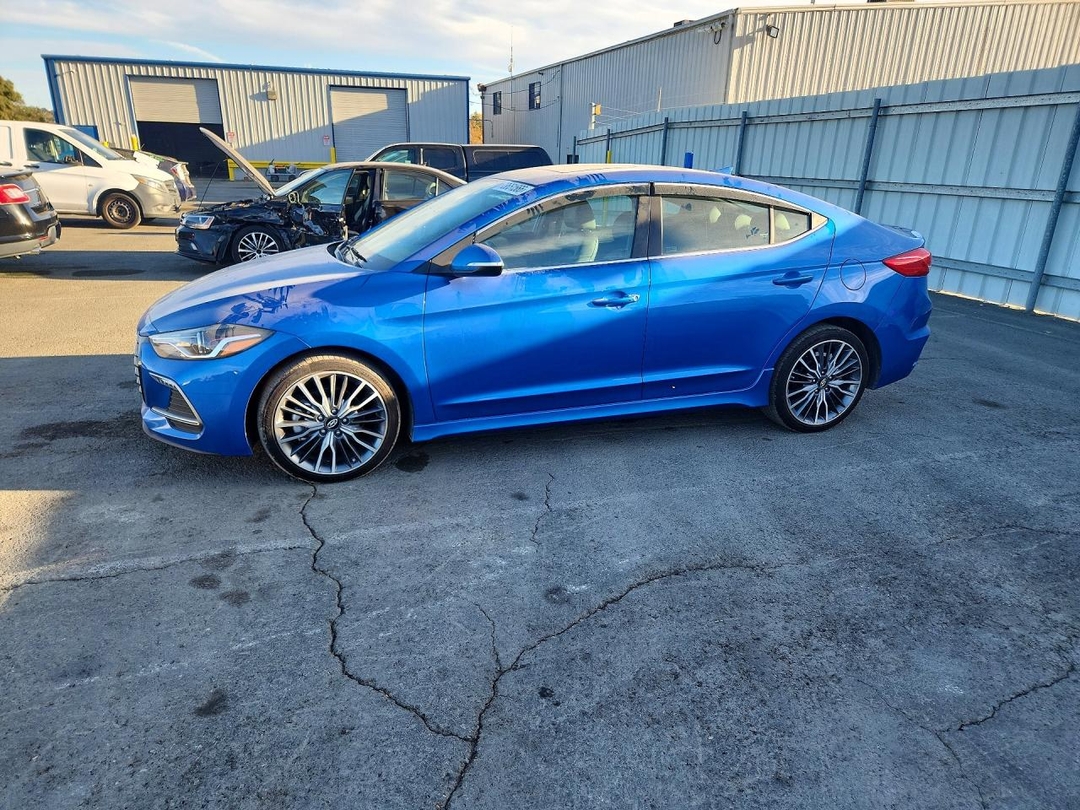 منظر 2017 HYUNDAI ELANTRA SPORT، زاوية 1