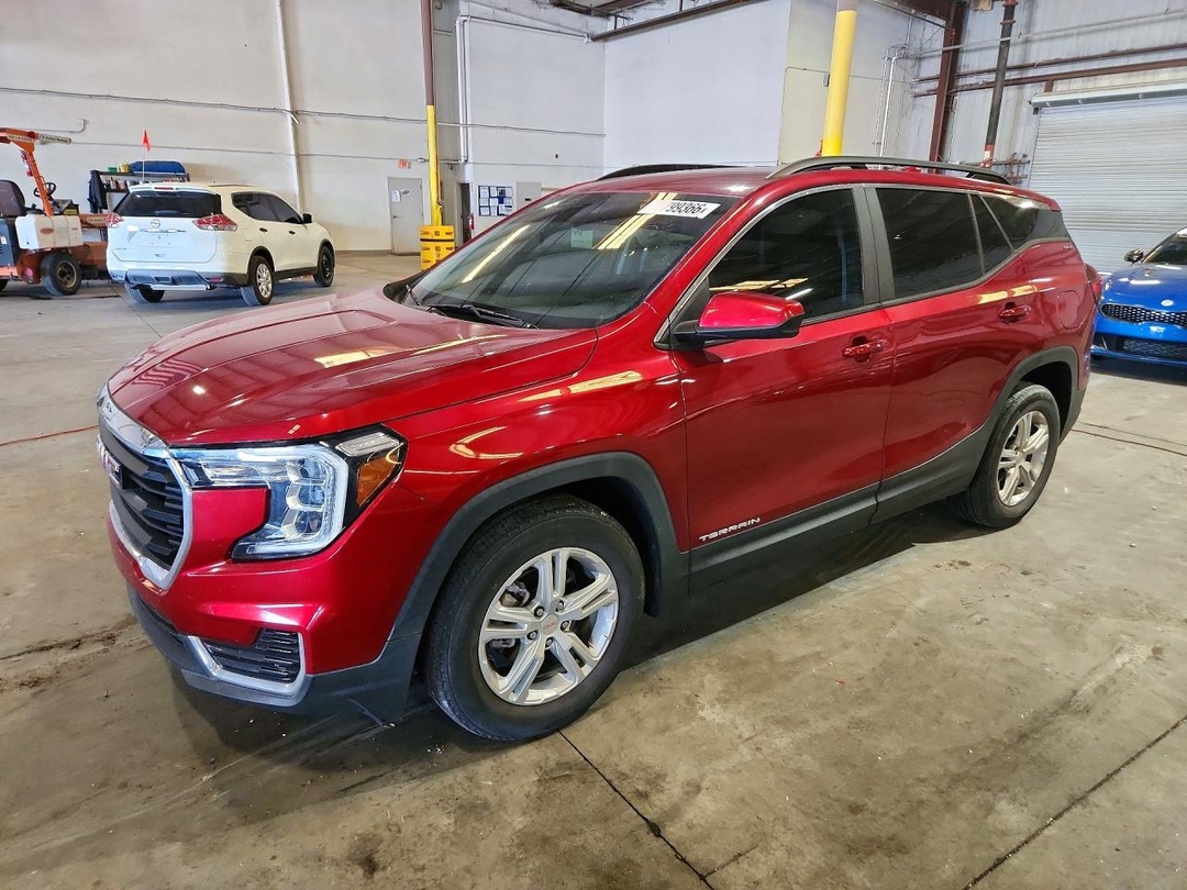 Vue de 2022 GMC TERRAIN SLE, angle 1