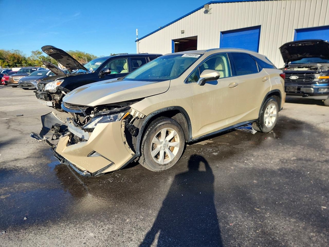 Vue de 2016 LEXUS RX 350 BASE, angle 1