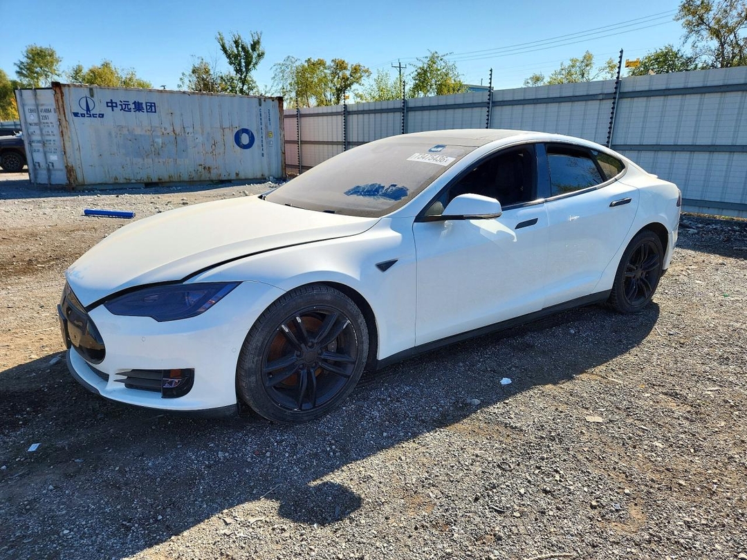 منظر 2015 TESLA MODEL S، زاوية 1