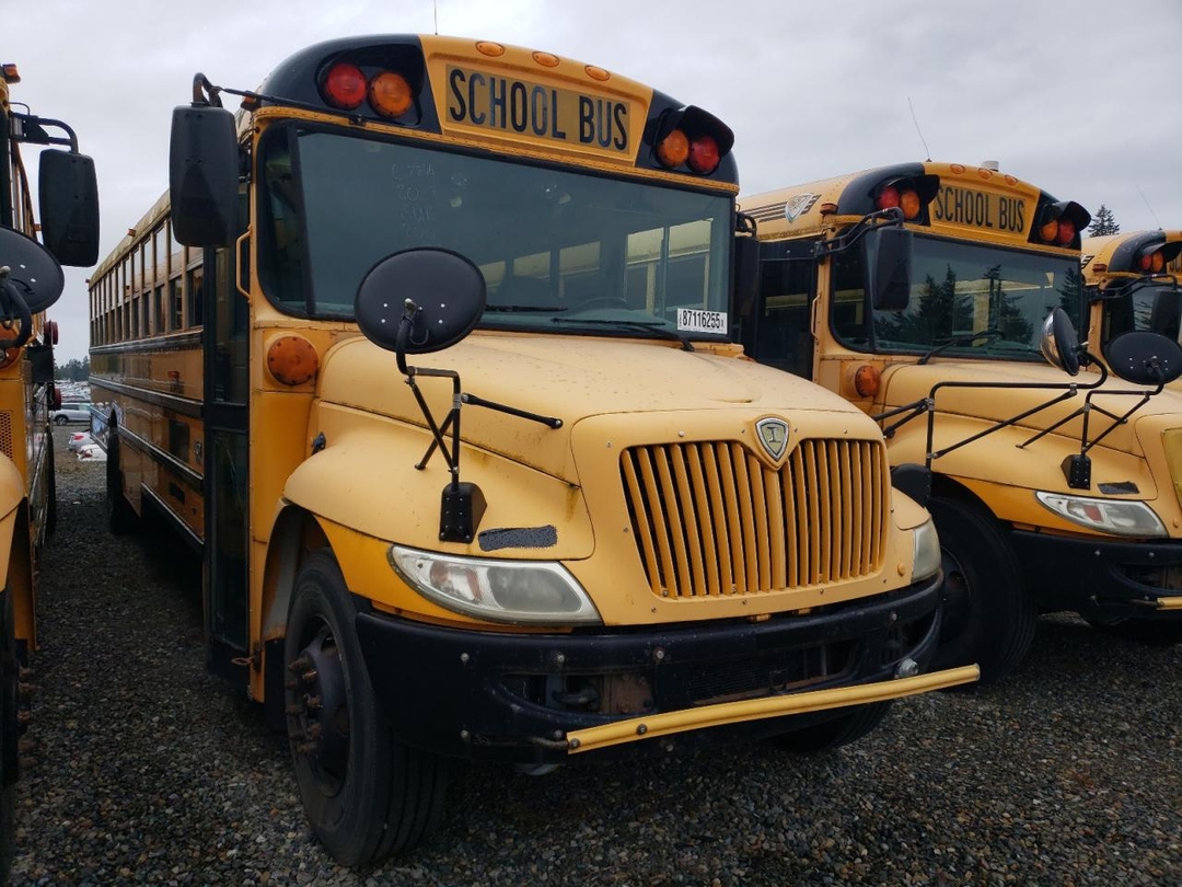 Vista de 2009 IC CORPORATION CE SERIES SCHOOL - SCHOOL BUS, ángulo 1