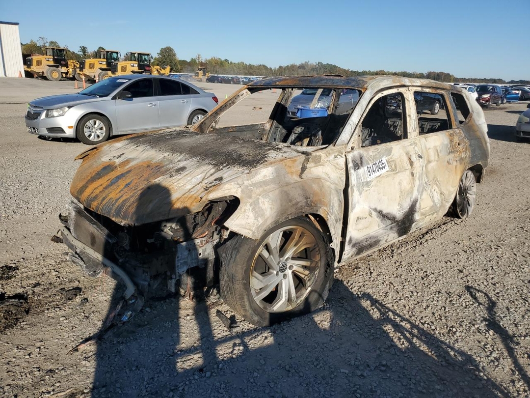 Вид 2022 VOLKSWAGEN ATLAS SE, угол 1