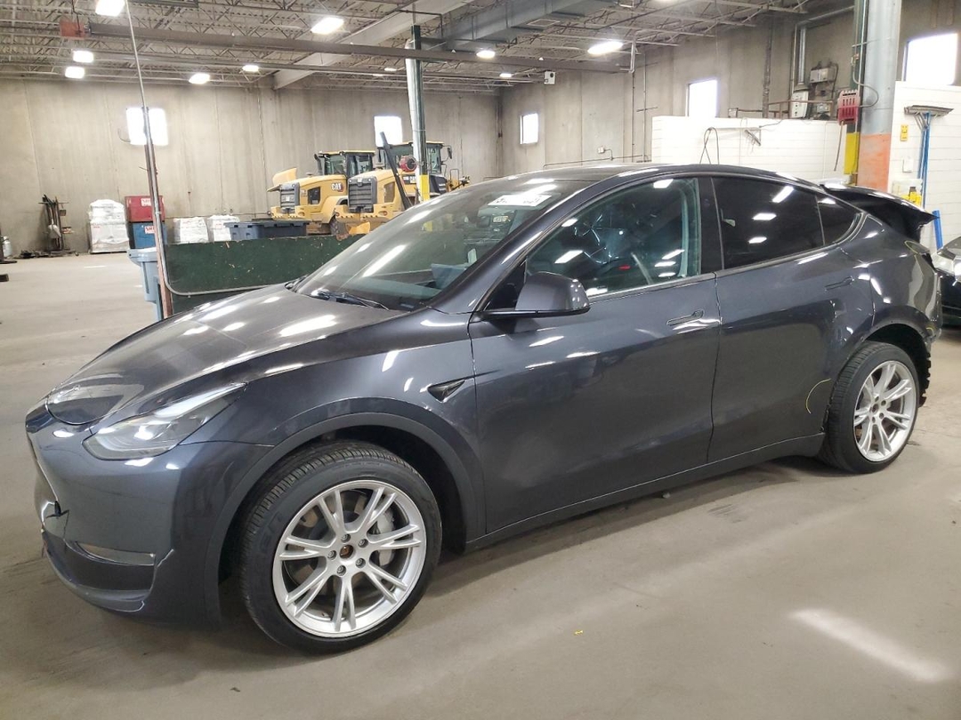 منظر 2024 TESLA MODEL Y، زاوية 1