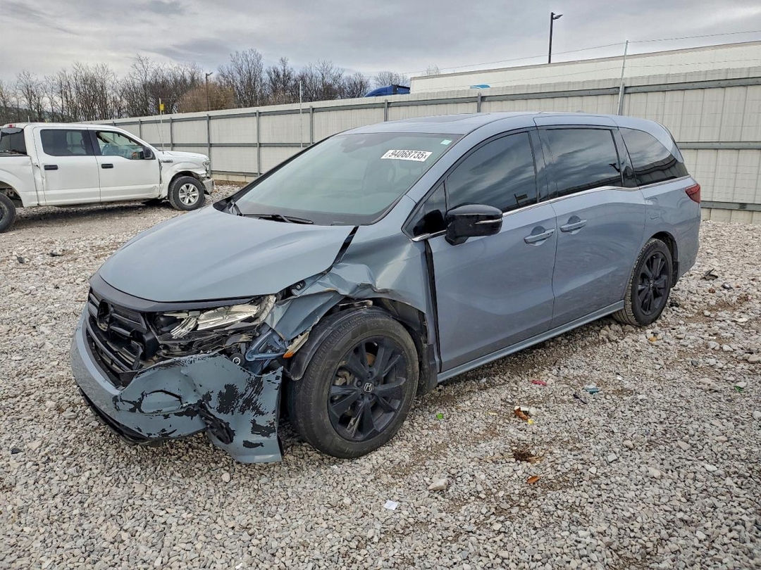 Вид 2023 HONDA ODYSSEY SPORT-L, угол 1