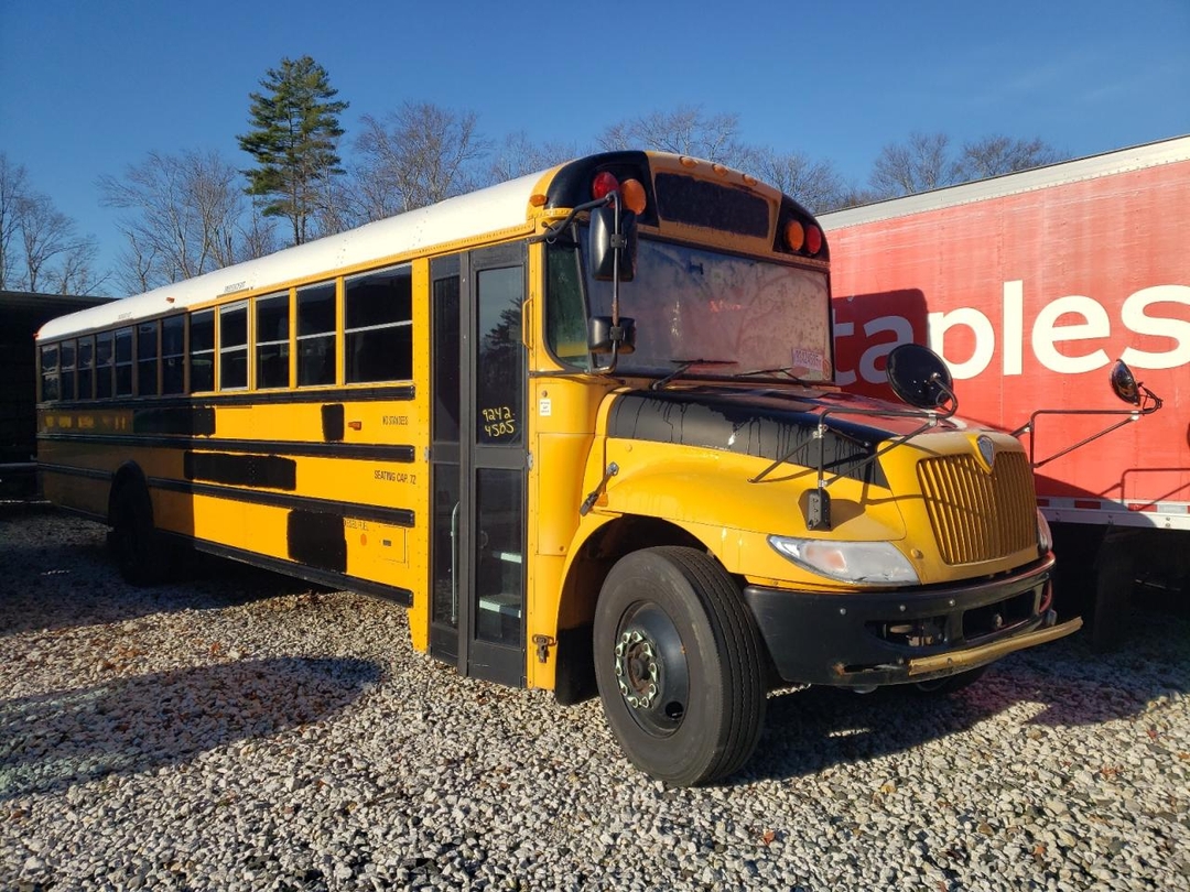 2014 IC BUS PB105 SCHOOL BUS view, angle 1