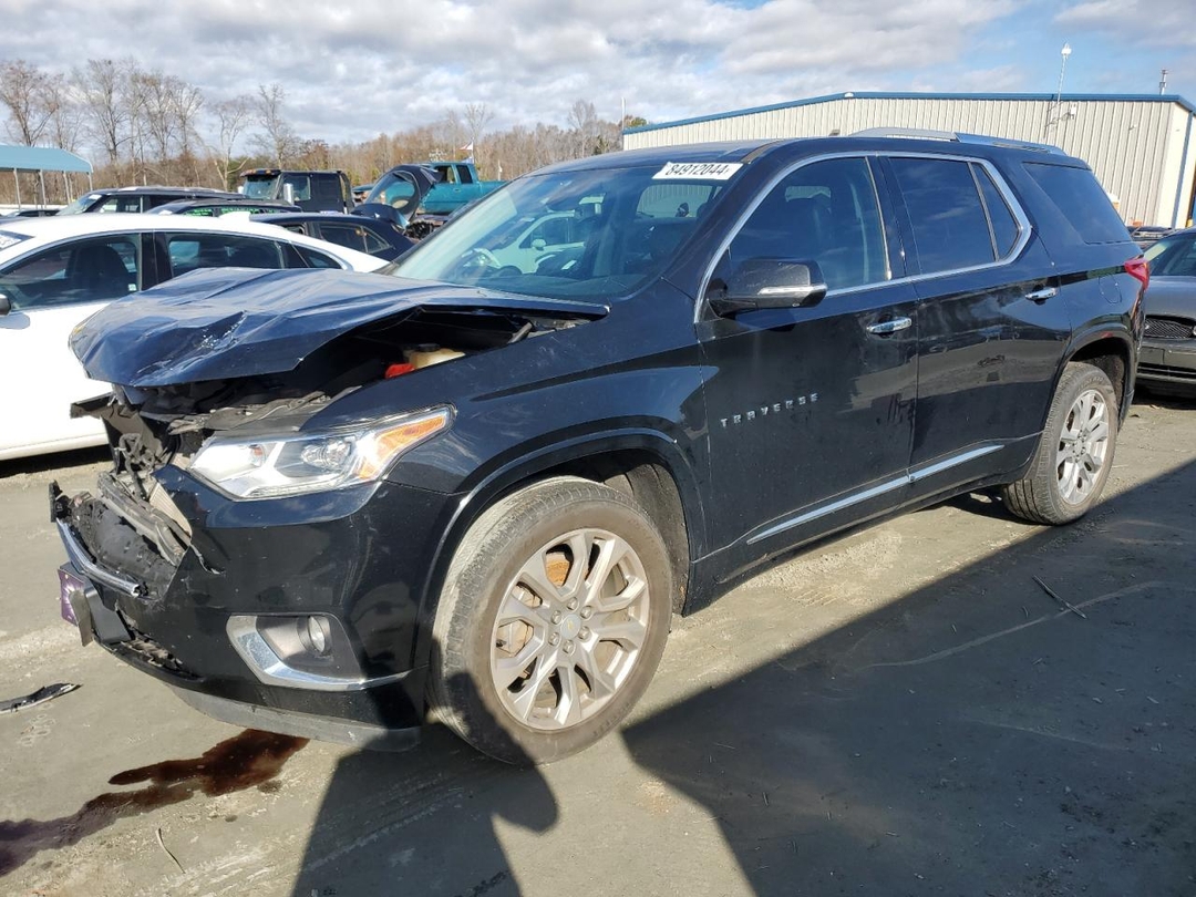 Vue de 2018 CHEVROLET TRAVERSE PREMIER, angle 1