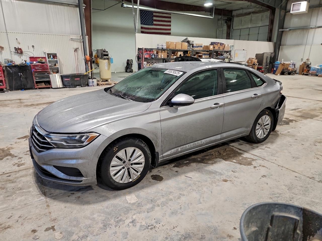 Vista de 2019 VOLK JETTA S, ángulo 1