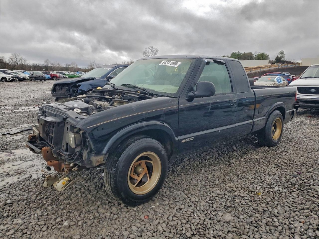 Vista de 1997 CHEVROLET S TRUCK S10, ángulo 1