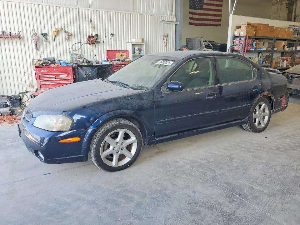 2003 NISSAN MAXIMA GXE  
