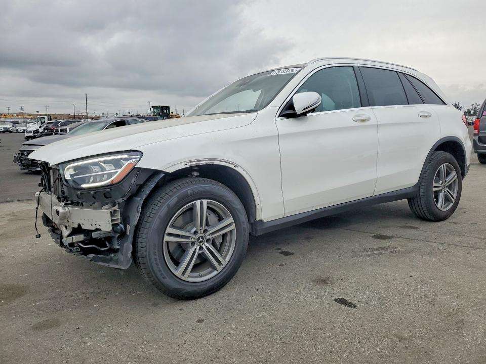 2022 MERCEDES-BENZ GLC 300  