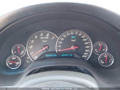 Vue de 2005 Chevrolet Corvette, angle 7