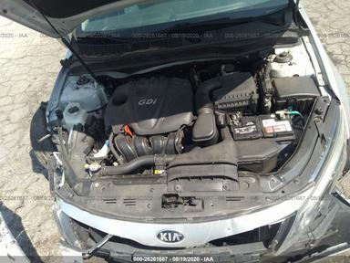 Vista de 2015 Kia Optima Lx, ángulo 10