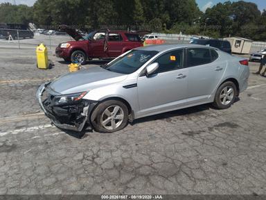 Vista de 2015 Kia Optima Lx, ángulo 2
