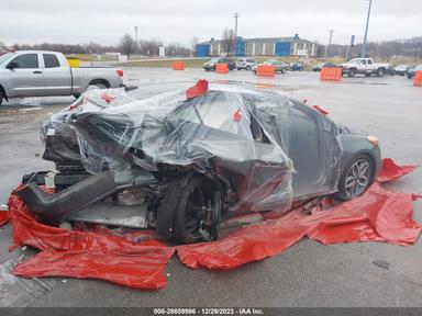 Vue de 2016 Kia Forte Sx, angle 4
