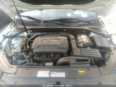 Vedere 2017 Volkswagen Passat 1.8T Se, unghi 10