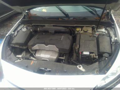 2015 Chevrolet Malibu 1Lt view, angle 10