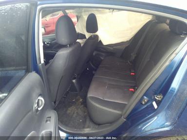 منظر 2018 Nissan Versa 1.6 Sv، زاوية 8