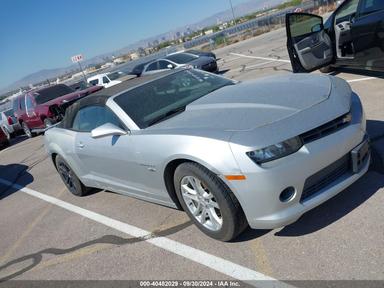 2015 Chevrolet Camaro 1Lt view, angle 1