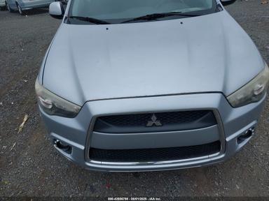 Вид 2012 Mitsubishi Outlander Sport Se, угол 6