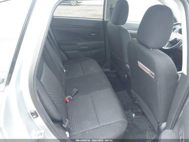 Вид 2012 Mitsubishi Outlander Sport Se, угол 8