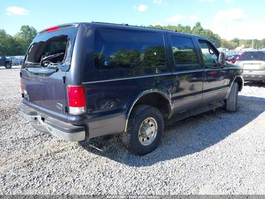 منظر 2001 Ford Excursion Xlt، زاوية 4